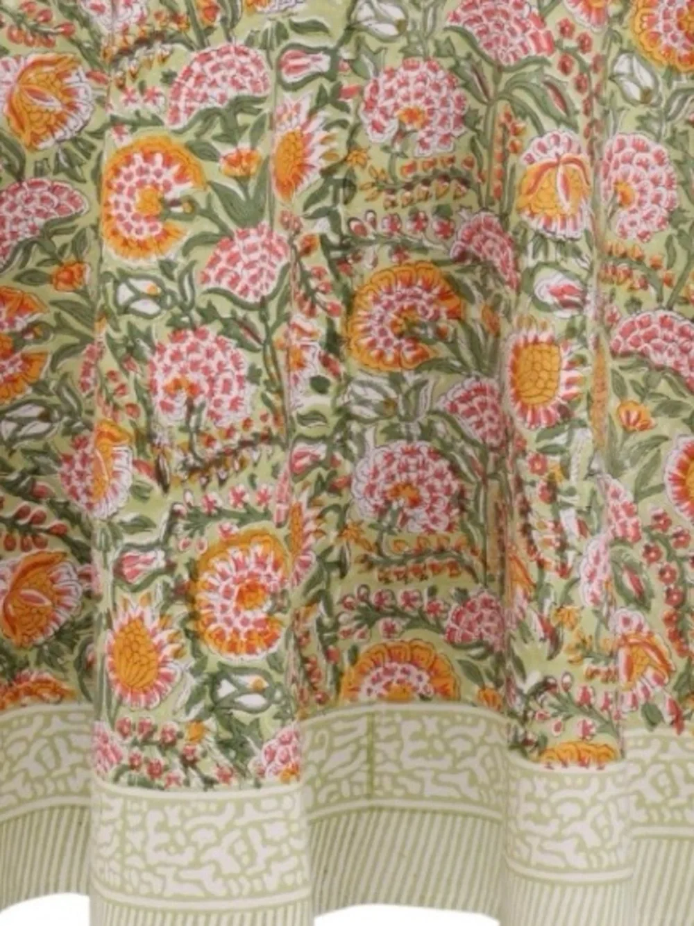 Farmhouse Floral Tablecloth 100% Cotton 60” Round - PINK
